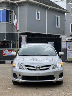 Toyota Corolla 2013 Silver