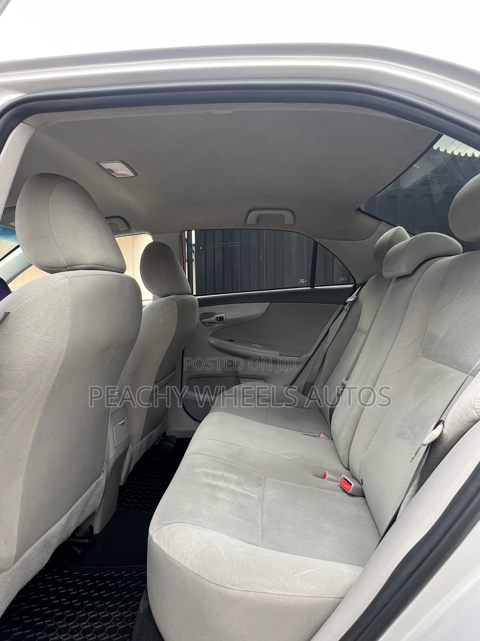 Toyota Corolla 2013 Silver