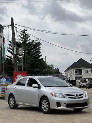 Toyota Corolla 2013 Silver
