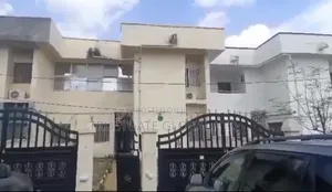 5bdrm Duplex in Zone 3 / Wuse for sale