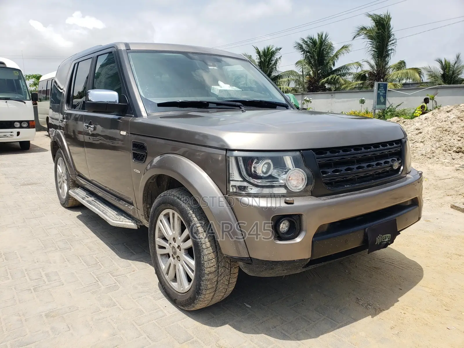 Land Rover Lr4 2011 Gray