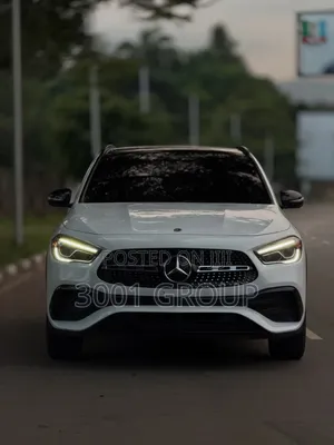 Mercedes-Benz GLA 250 2023 White