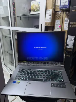 Laptop Acer Predator Triton 500 SE 16GB Intel Core i7 SSD 1T