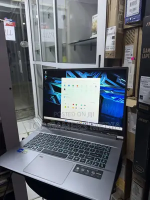 Laptop Acer Predator Triton 500 SE 16GB Intel Core i7 SSD 1T