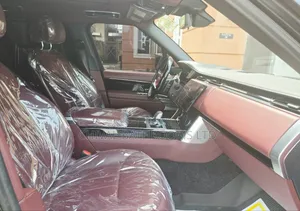 Land Rover Range Rover Vogue 2023 Black