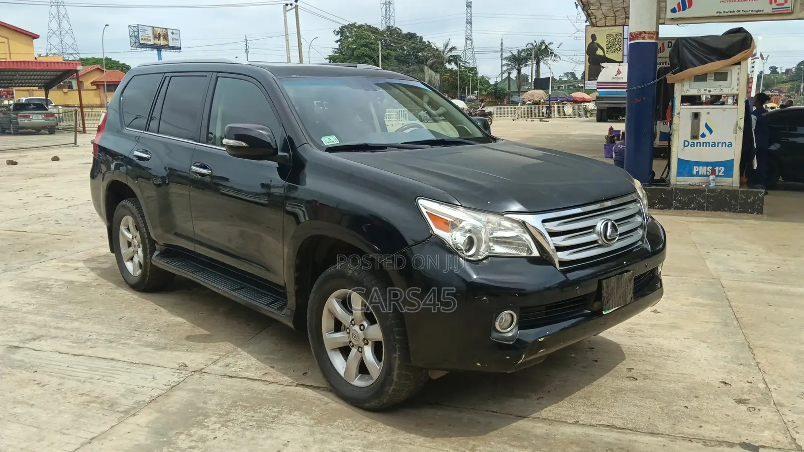 Lexus GX 2012 Black