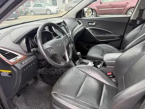 Hyundai Santa Fe Limited AWD 2017 Black