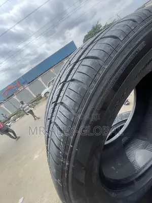 275/55/19 Tire Four Uniform Highest Grade Like New