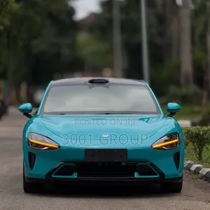 Xiaomi SU7 2025 Teal