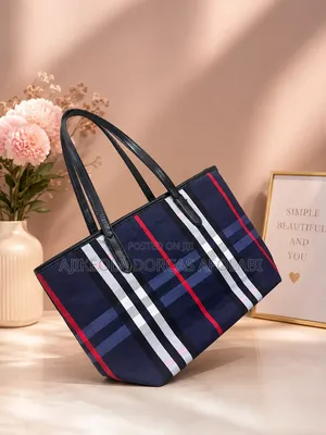 Beautiful Ladies Fashion Tote Bag – Spacious & Stylish