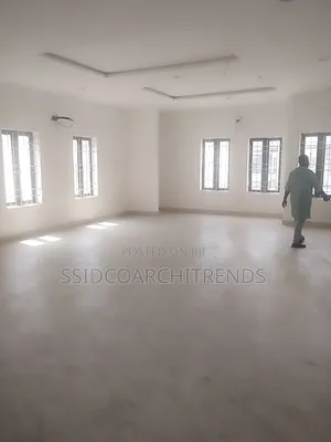 Office Space 220sqm and 245sqm for Lease Respectively