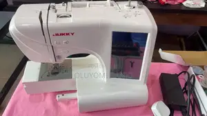 ES5 Embroidery Sewing Machine