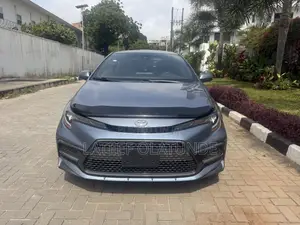 Toyota Corolla SE 2020 Blue