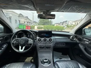 Mercedes-Benz C300 2020 Silver