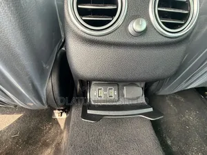 Mercedes-Benz C300 2020 Silver