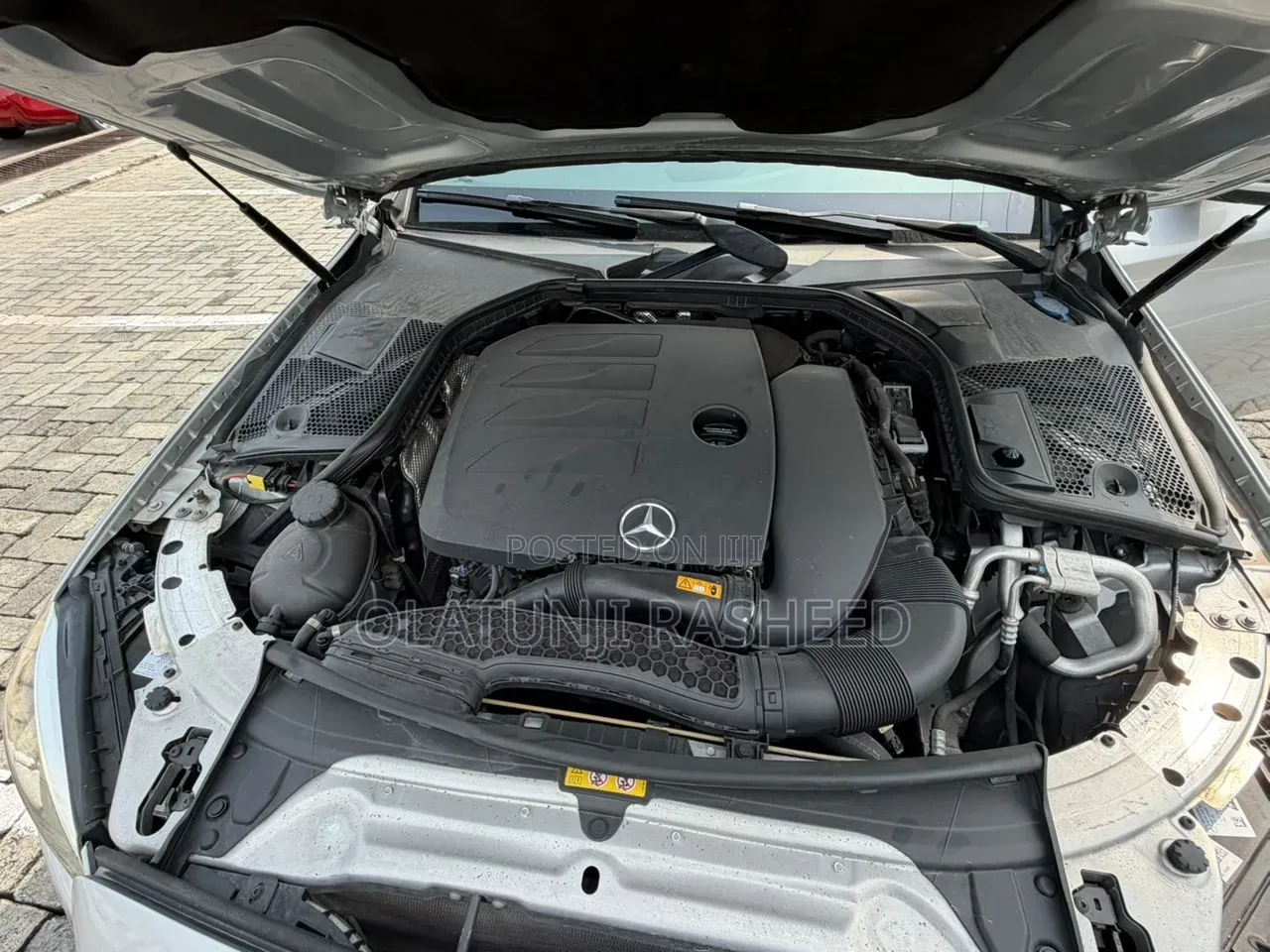 Mercedes-Benz C300 2020 Silver