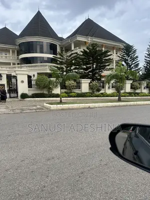 20bdrm Apartment in Katampe Extension At for rent