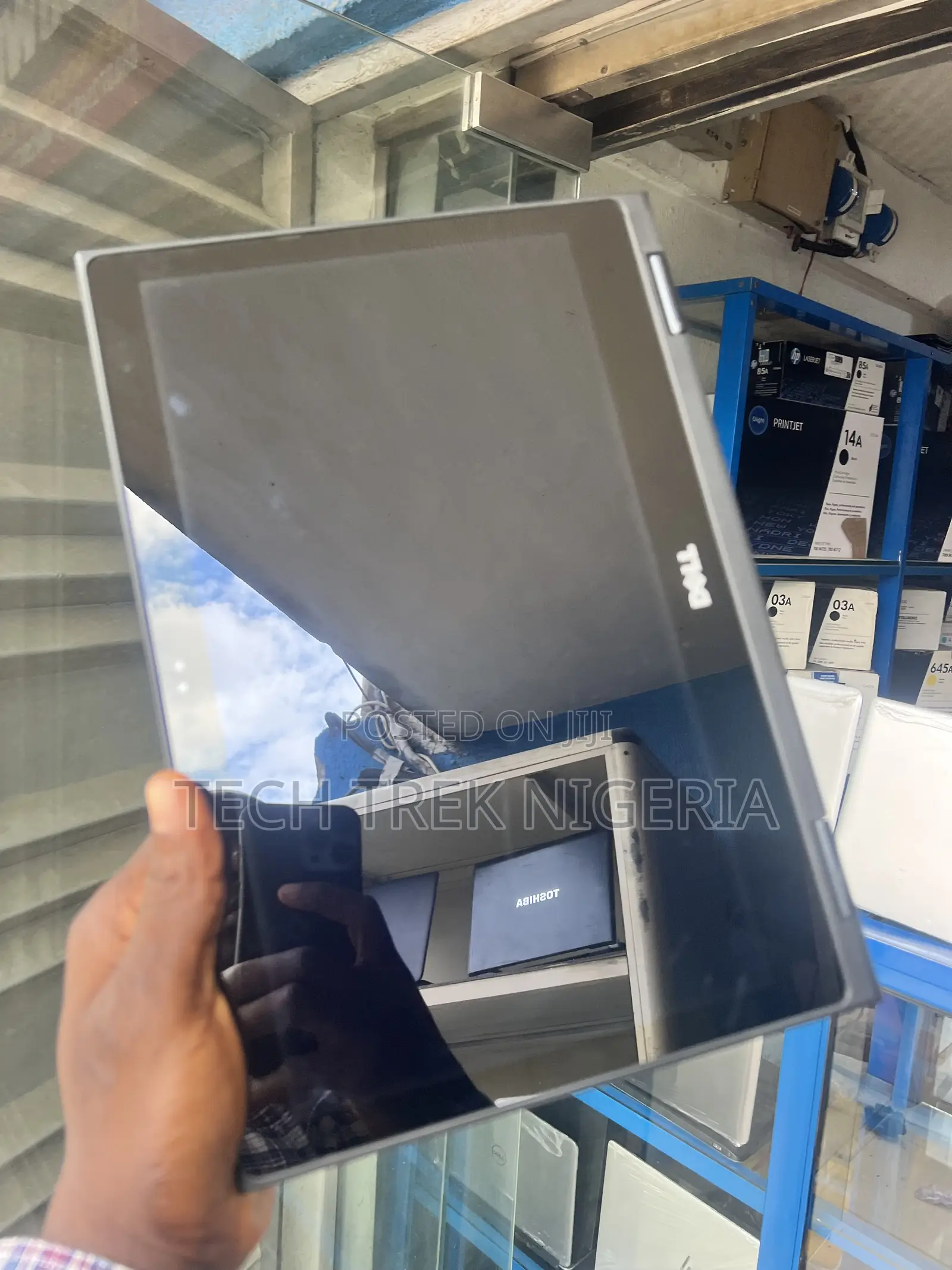 Laptop Dell Latitude 3390 2-in-1 8GB Intel Core i5 SSD 256GB