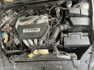Honda Accord 2004 Gold