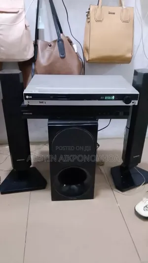 SAMSUNG Home Theater System