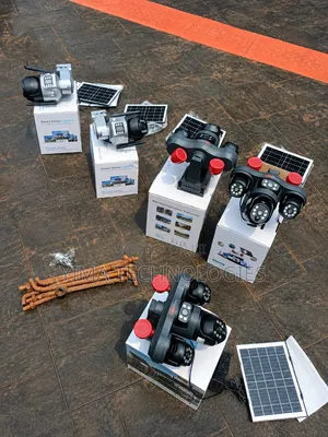 Tri - Lens (Three Lens) Solar 4G CCTV Camera