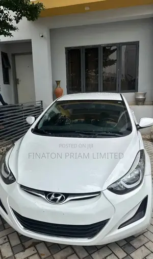 Hyundai Elantra SE 4dr Sedan (1.8L 4cyl 6A) 2014 White