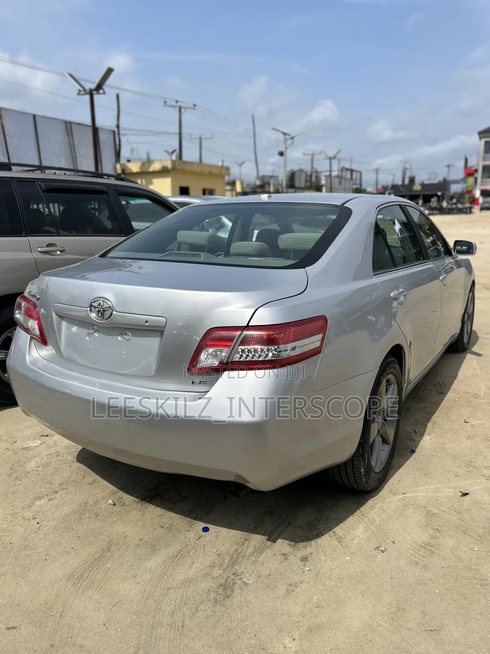 Toyota Camry 2010 Silver