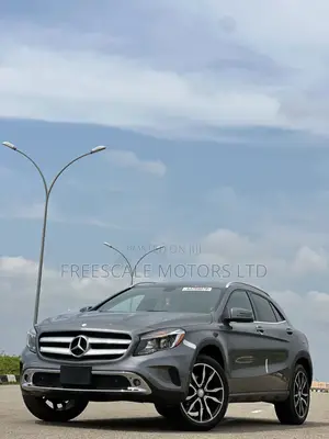Mercedes-Benz GLA 250 2016 Gray