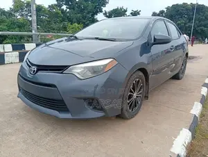 Toyota Corolla 2015 Gray