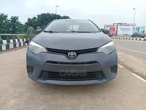 Toyota Corolla 2015 Gray