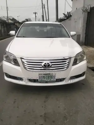 Toyota Avalon Limited 2007 White