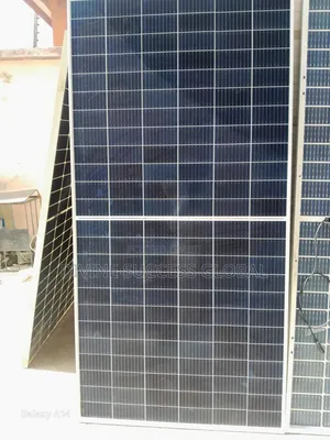 Quality 550 Watts 144 Cell Solar Panels