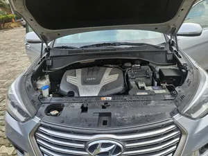 Hyundai Santa Fe 2017 Silver