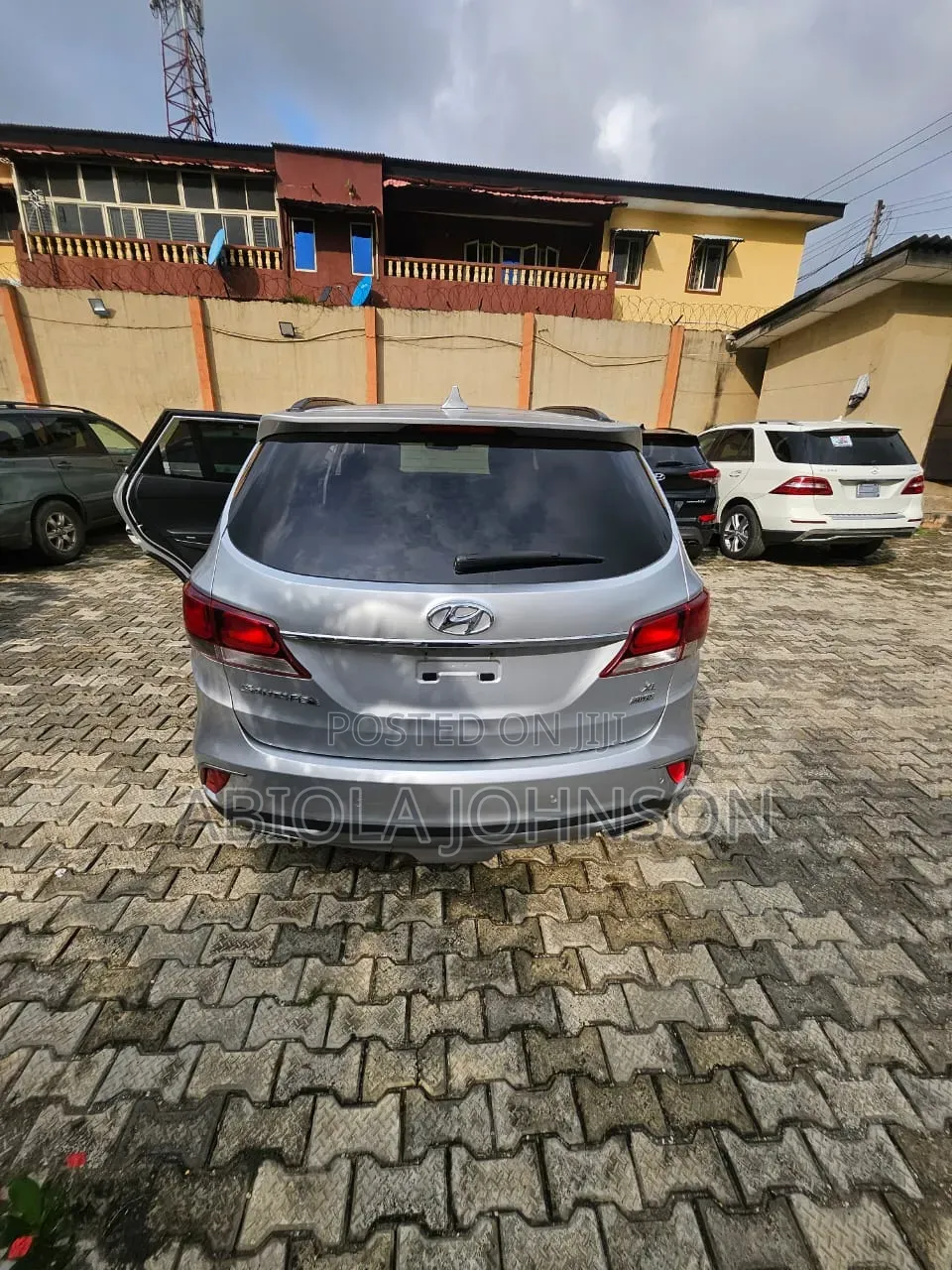Hyundai Santa Fe 2017 Silver