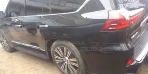 Lexus LX 2018 Black