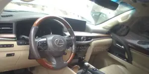 Lexus LX 2018 Black