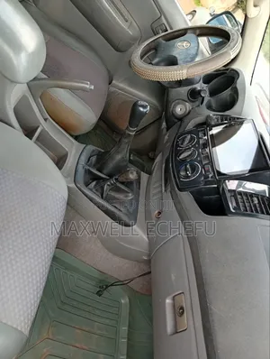 Toyota Hilux 2011 White