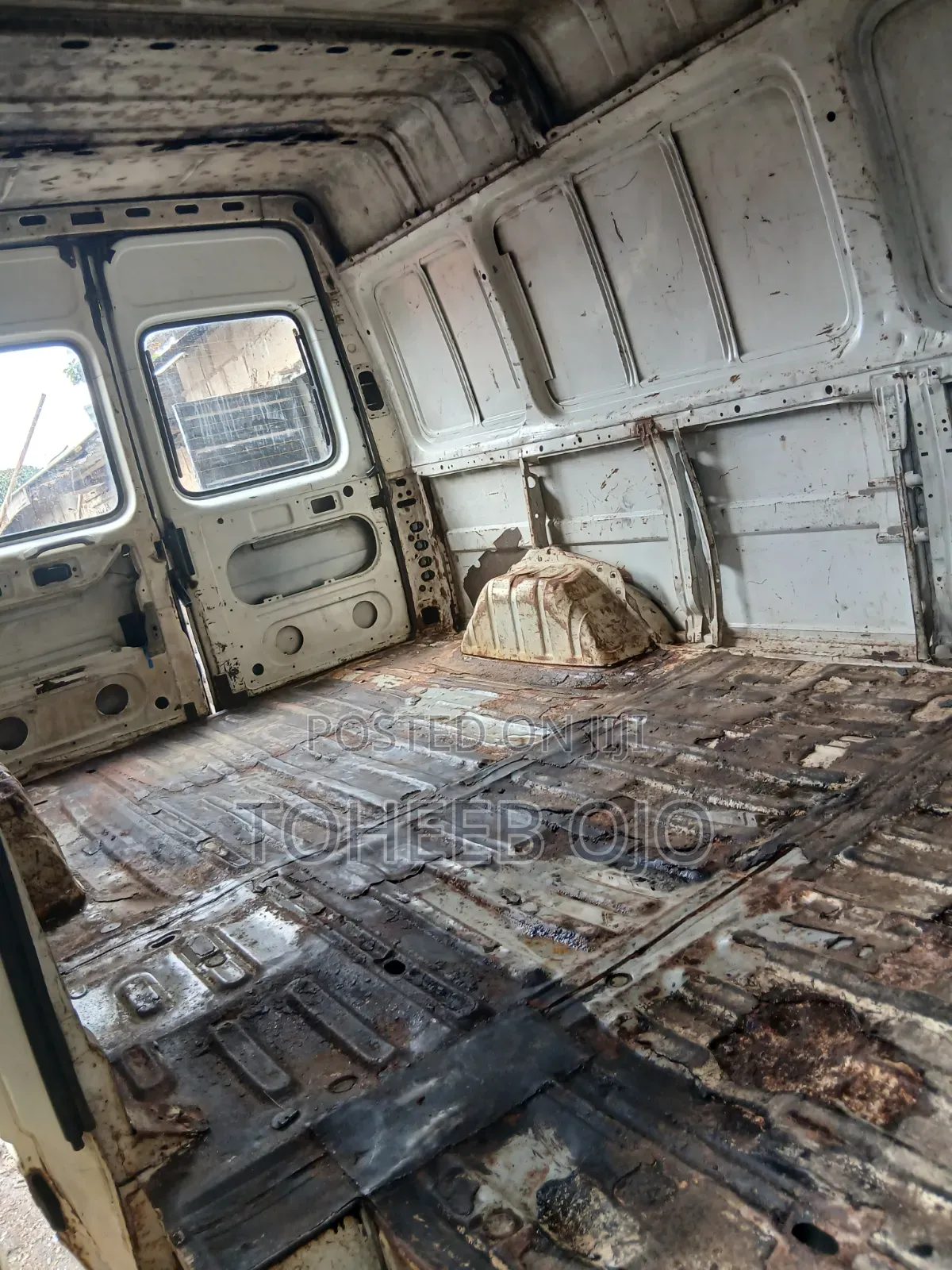 Ford Transit 1998 White