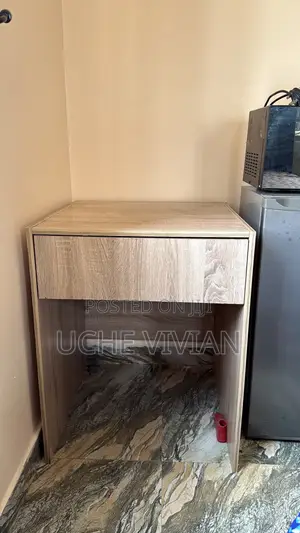 Barely Used Used Table With Drawers