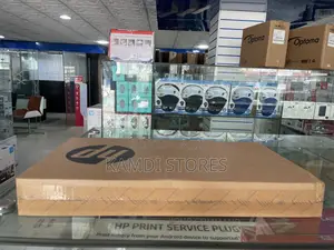 New Laptop HP 8GB Intel Core i3 SSD 512GB