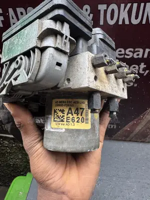 Hyundai Elantra 2019–2020 ABS Pump & Module