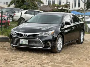 Toyota Avalon XLE 4dr Sedan (3.5L 6cyl 6A) 2014 Black