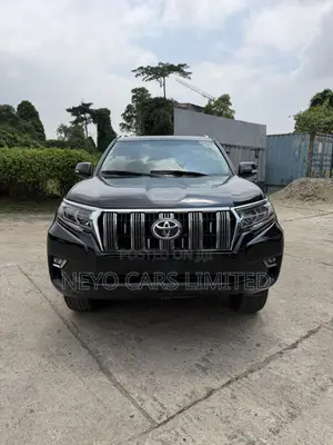 Toyota Land Cruiser Prado 4.0 Petrol TX 2012 Black