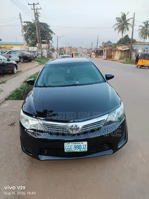 Toyota Camry LE 4dr Sedan (2.5L 4cyl 6A) 2013 Black