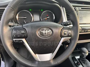 Toyota Highlander 2015 Black