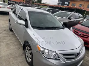 Toyota Corolla 2013 Silver