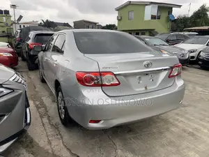 Toyota Corolla 2013 Silver