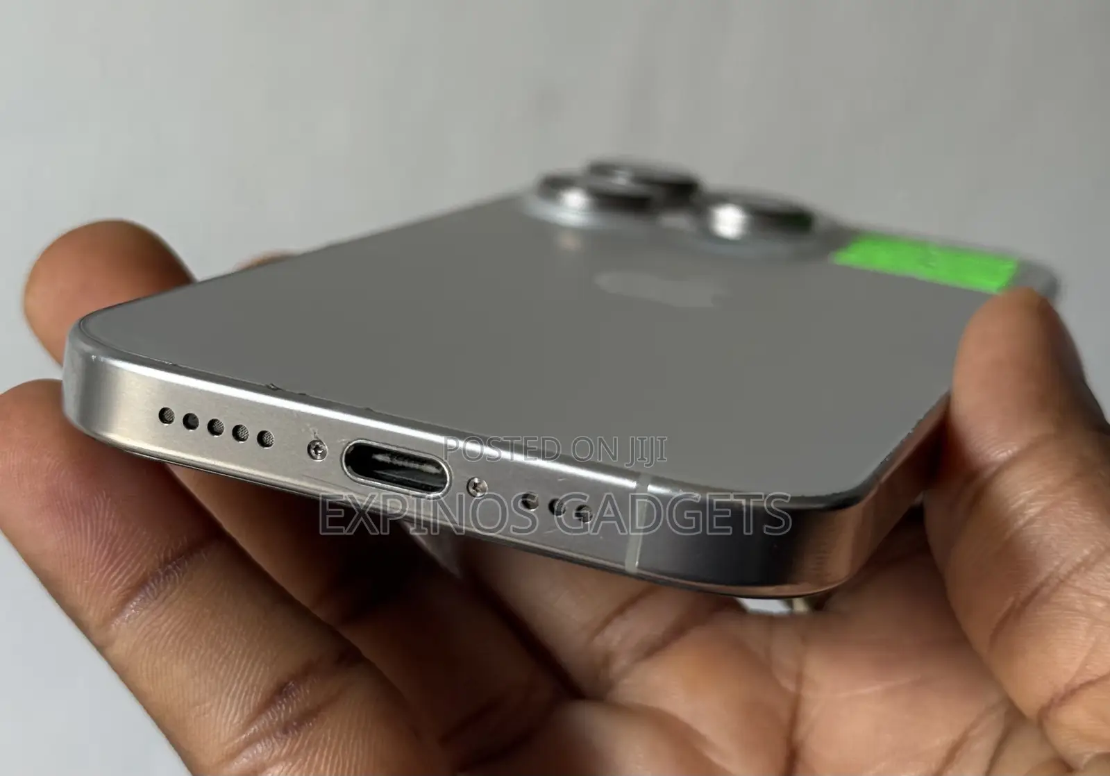 Apple iPhone 16 Pro 128 GB Gray