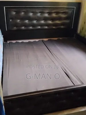 Bed Frame 6X6 Padded