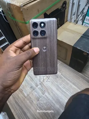 Motorola Edge 60 Pro 256 GB Bronze